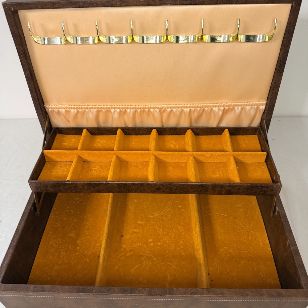 Mele Wooden Jewelry Box Chest w Tray Necklace Hooks Gold Trim